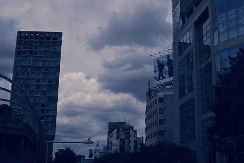 ②