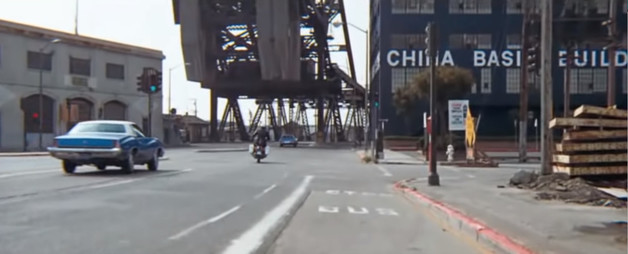 ダーティーハリー２に出てくる跳ね橋 Lefty O'Doul Bridge