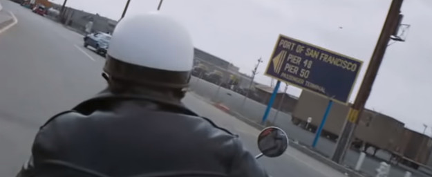橋を渡った直後の左コーナー